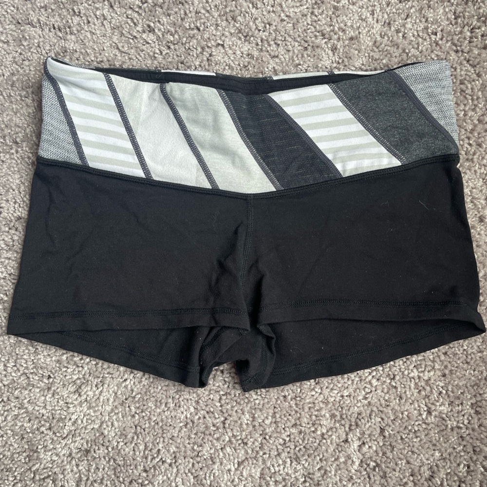 Lululemon Reversible Boogie Shorts
